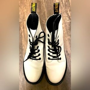 Dr. Martens in White